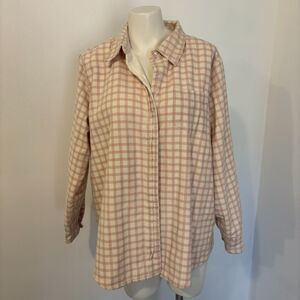 Vintage American Sweetheart size Large Light Pink Gingham Plaid Button Down
